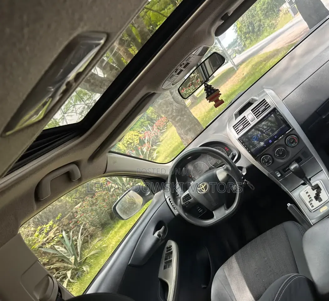 Toyota Corolla 2013 Black