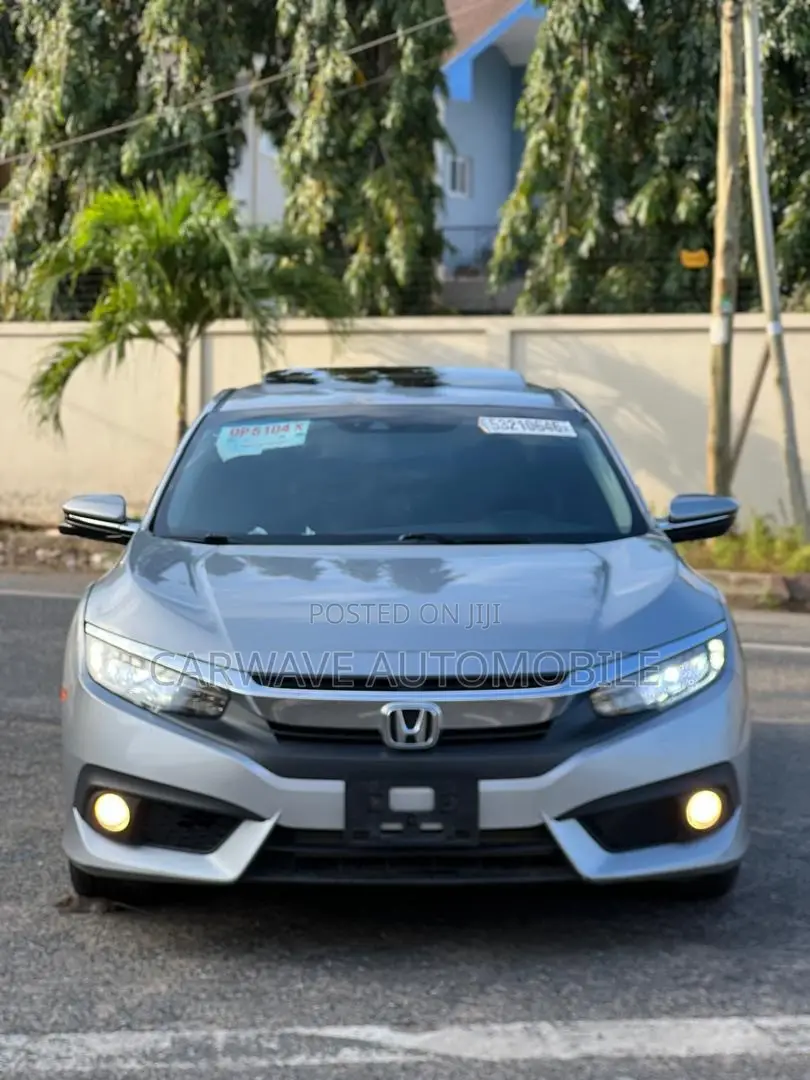 Honda Civic Touring 4dr Sedan (1.5L 4cyl) 2017 Silver