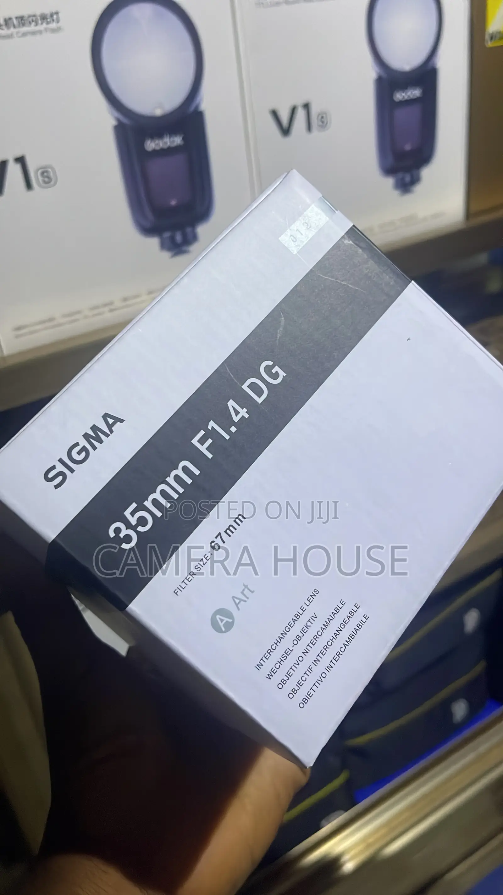 Sigma 35mm F1.4 DG Art Lens