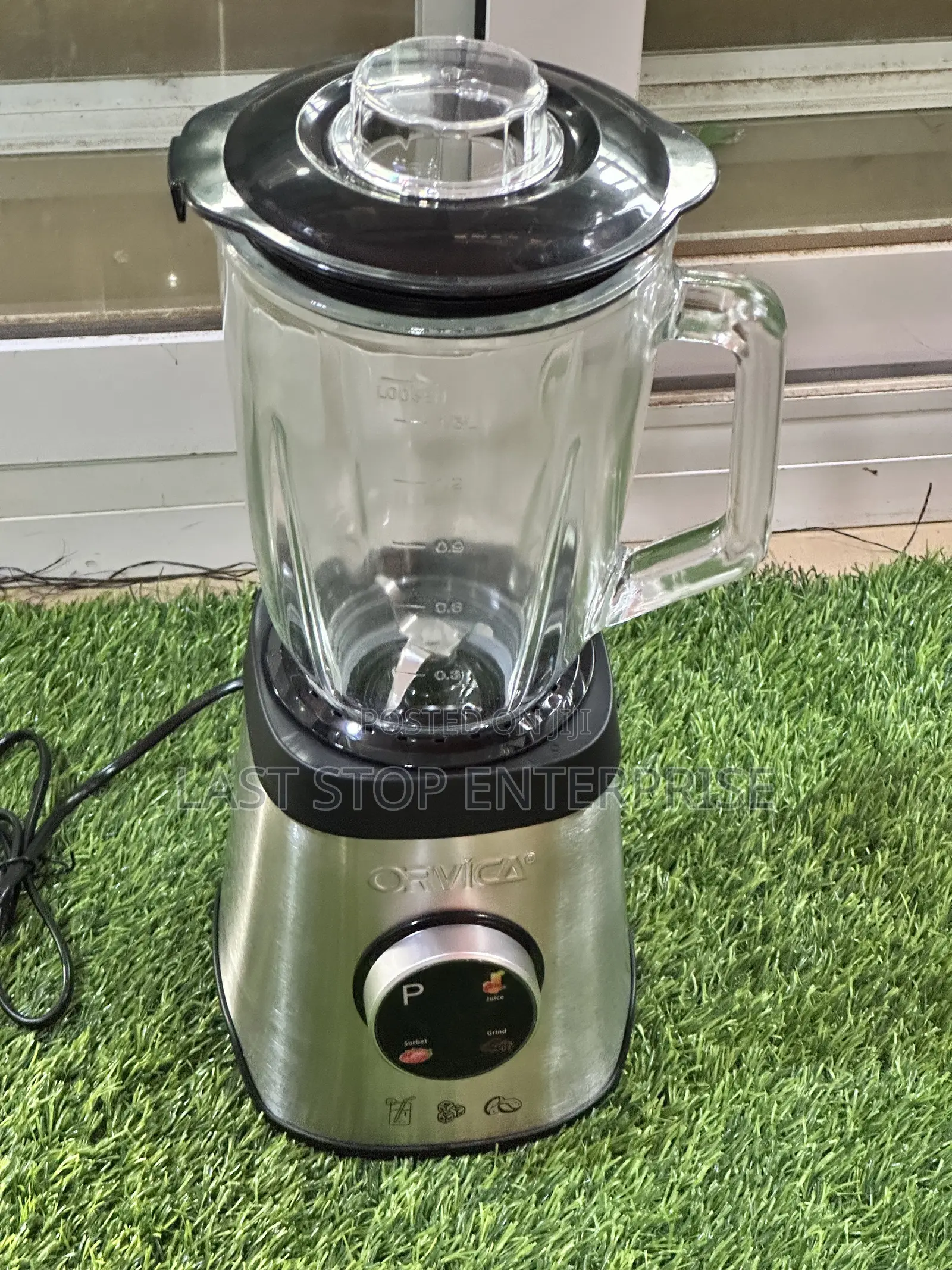 Quality and Classic Ovica Glass Blender