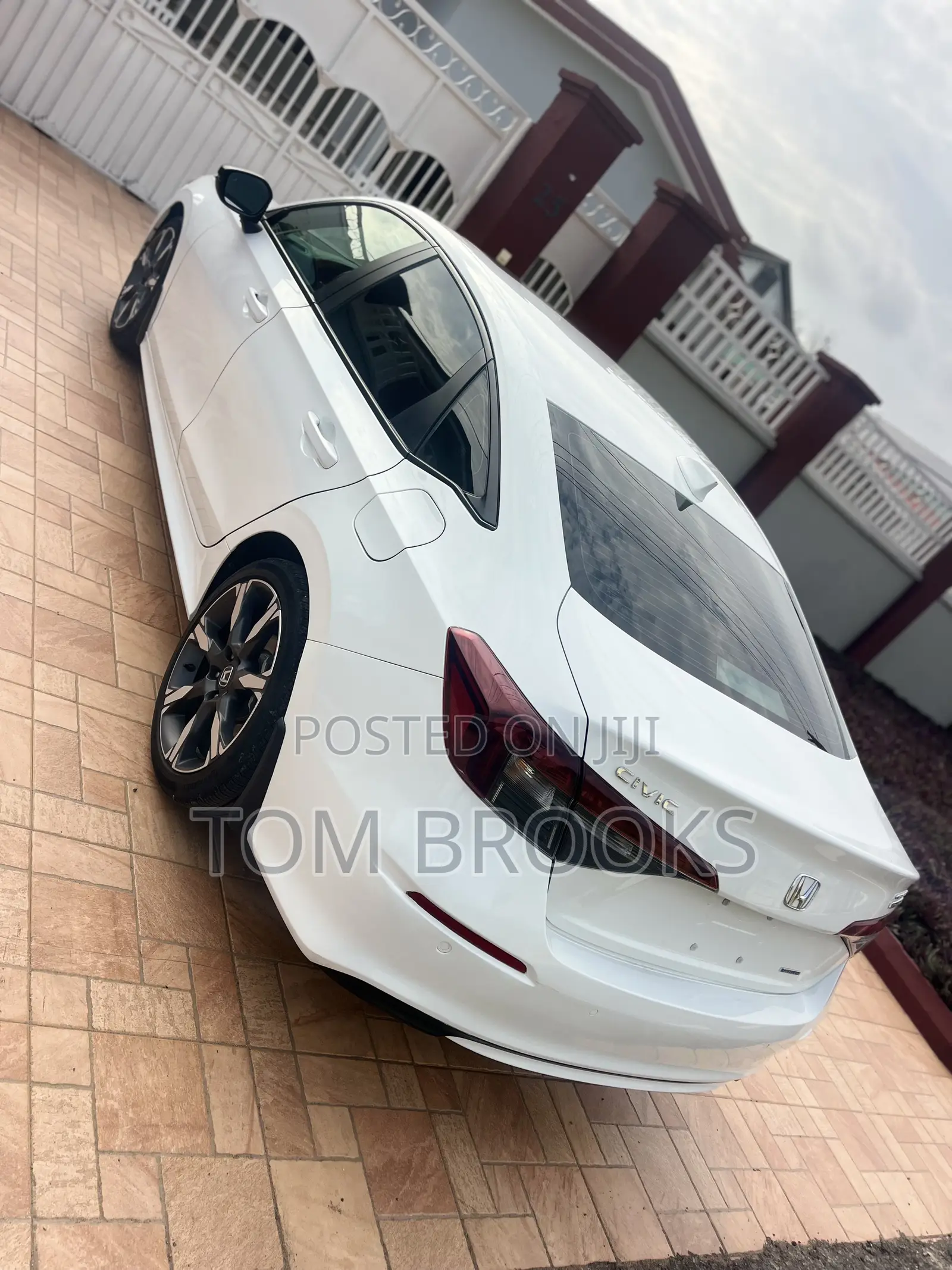 Honda Civic 2025 White