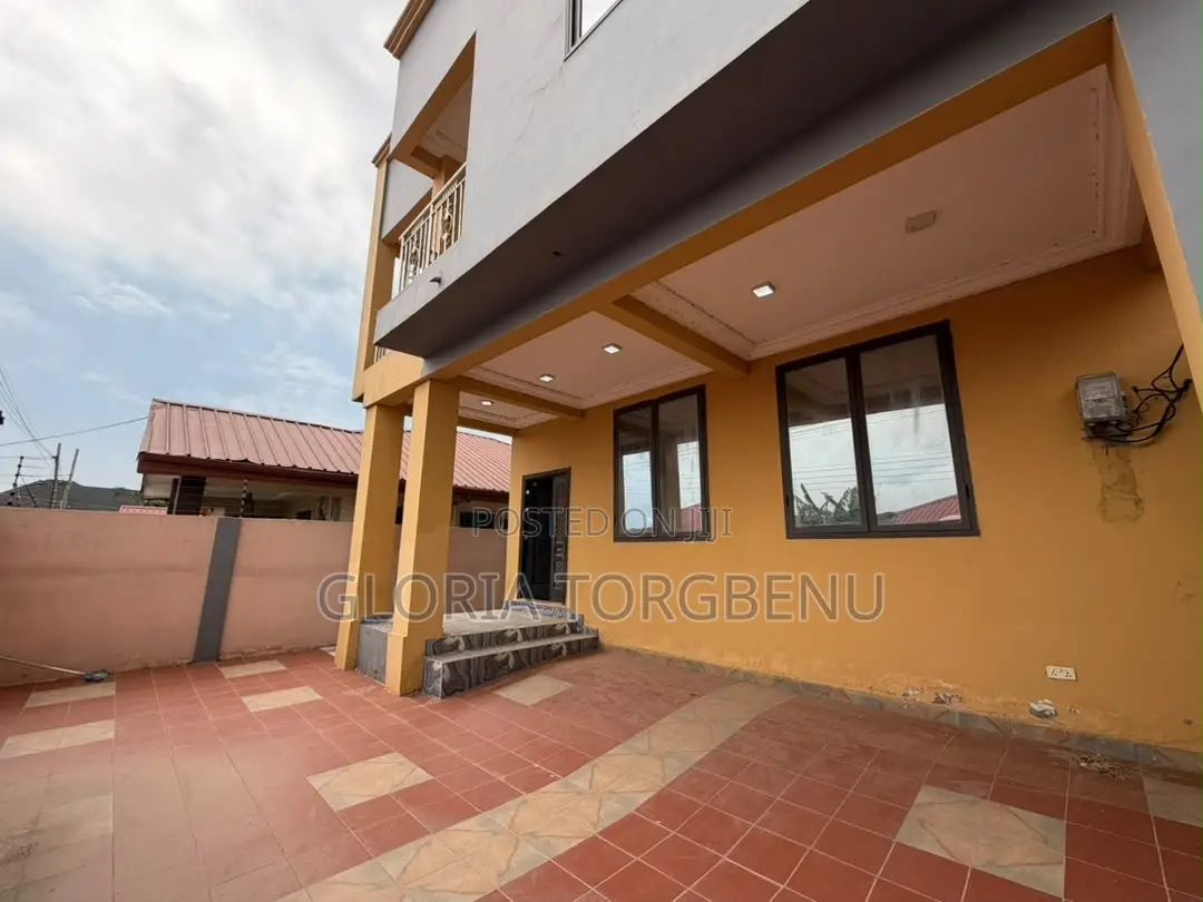 3bdrm House in Ashaley Botwe for rent