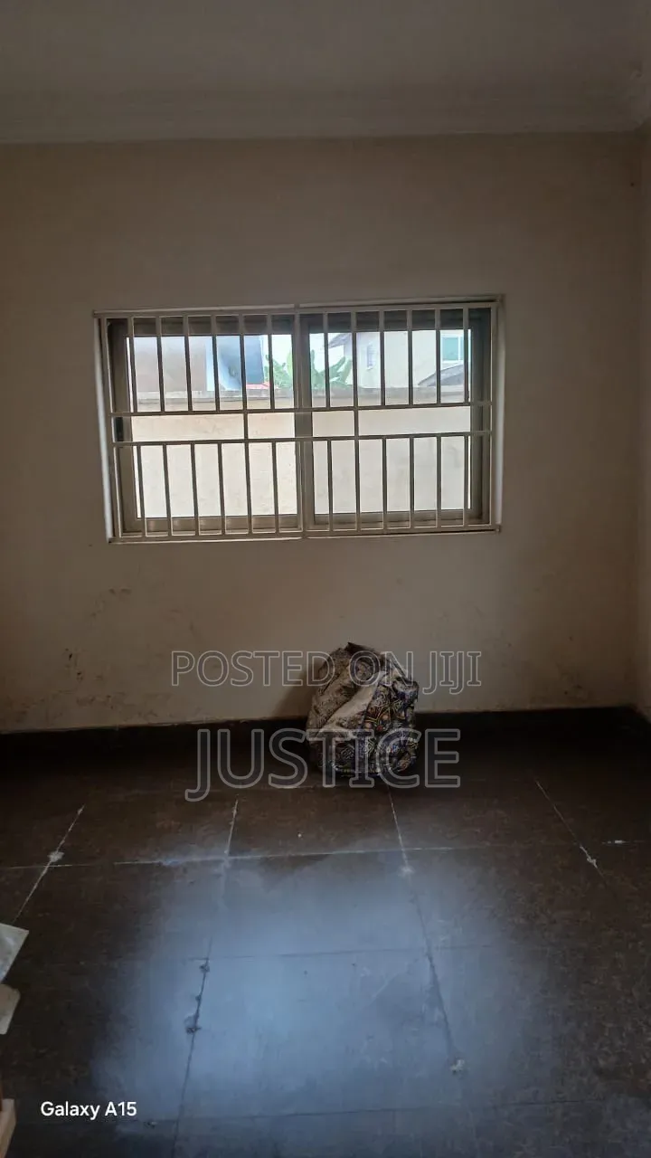 8bdrm House in Taifa, Post Office Area for rent
