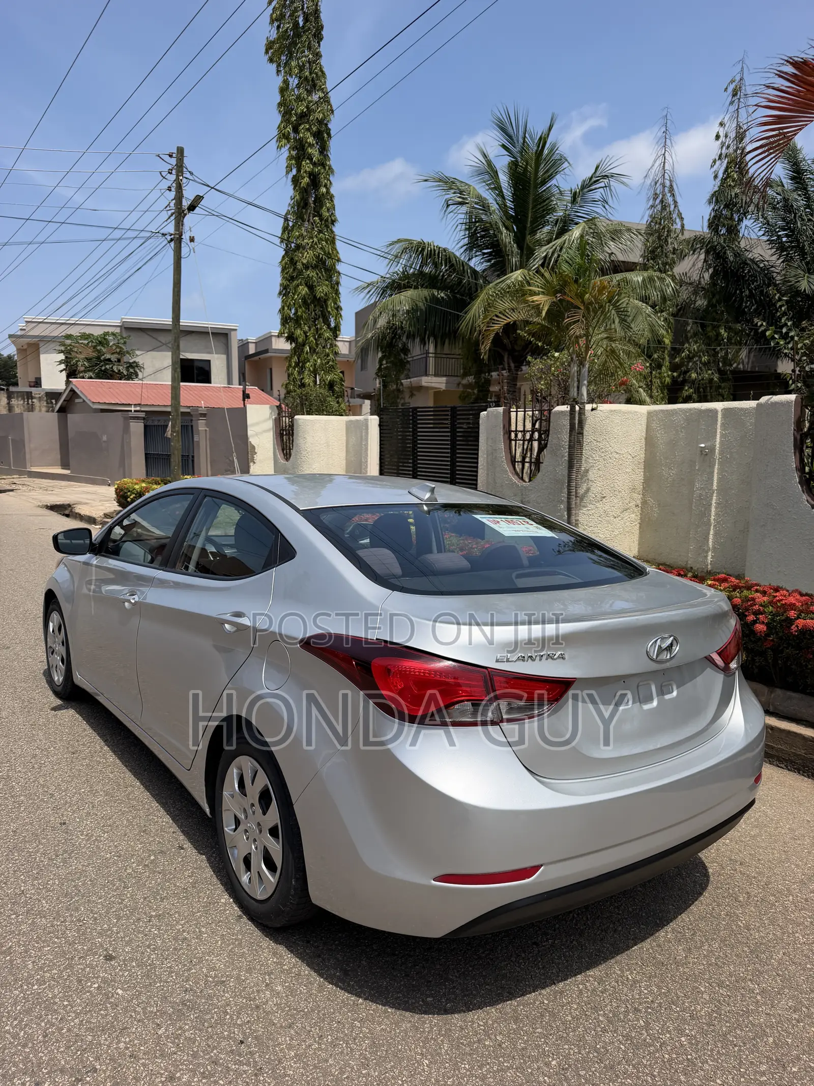Hyundai Elantra SE 4dr Sedan (1.8L 4cyl 6A) 2015 Silver