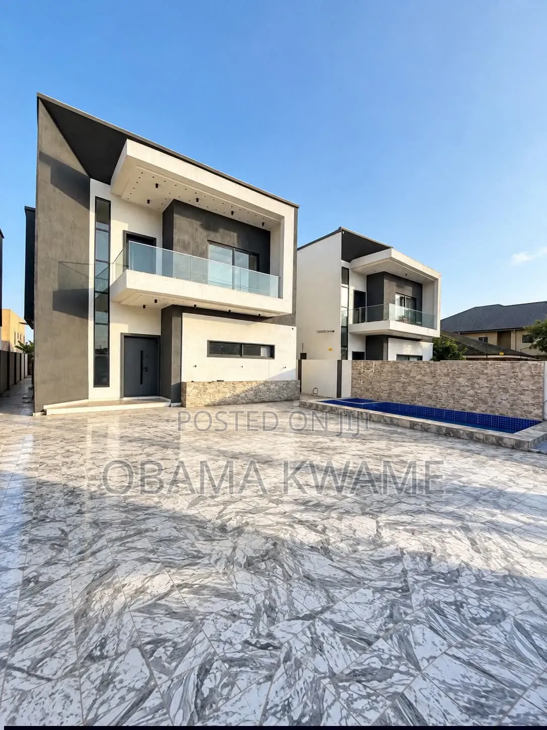 4bdrm House in Laryea Homes, A&C Mall Area for sale