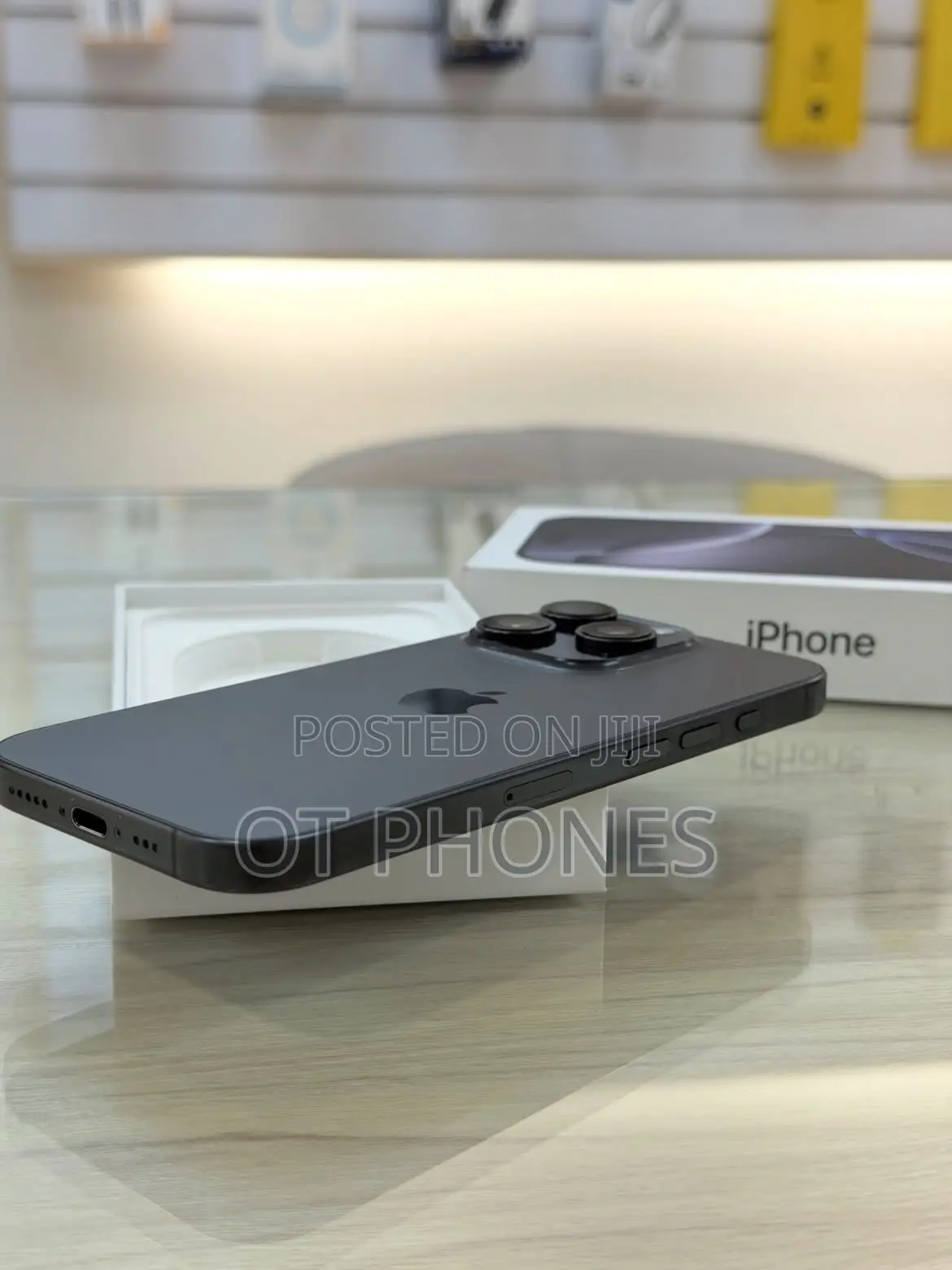 Apple iPhone 16 Pro Max 256 GB Gray