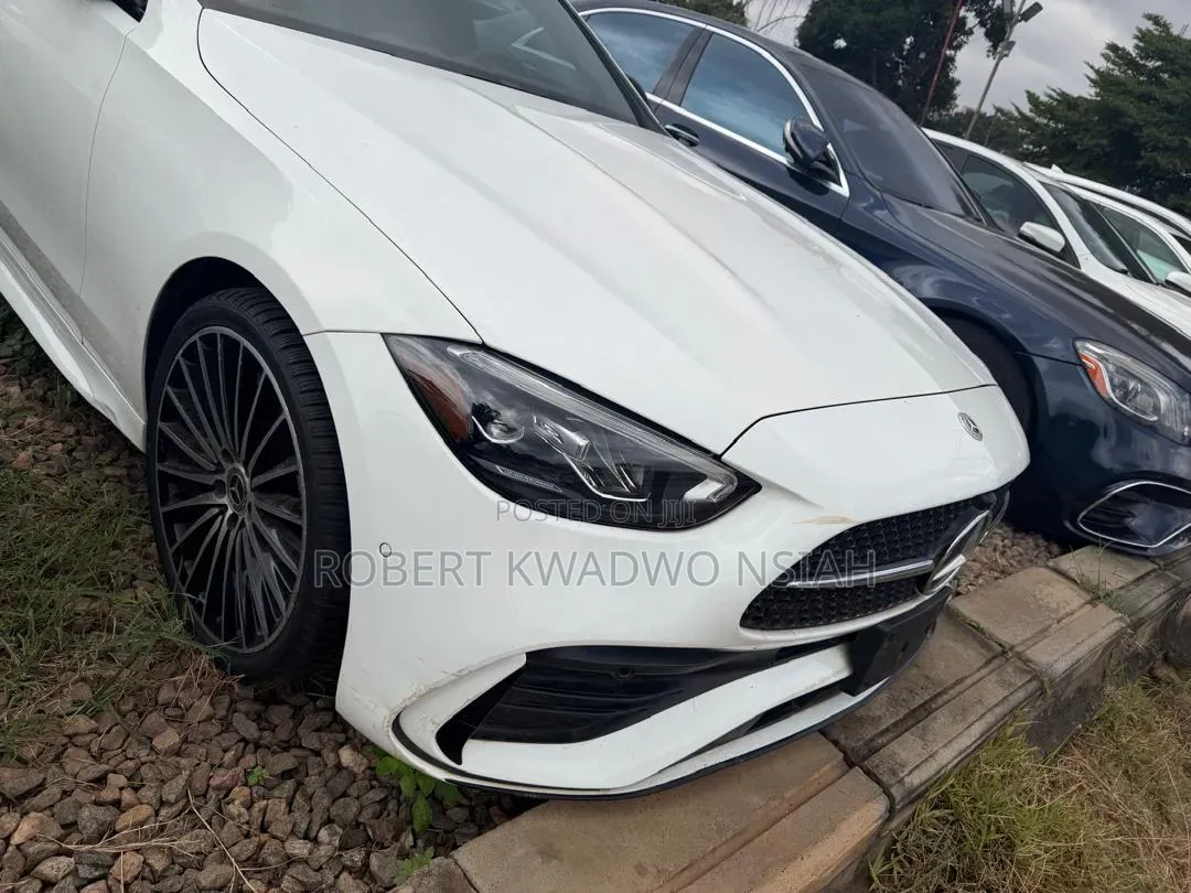Mercedes-Benz C300 2022 White