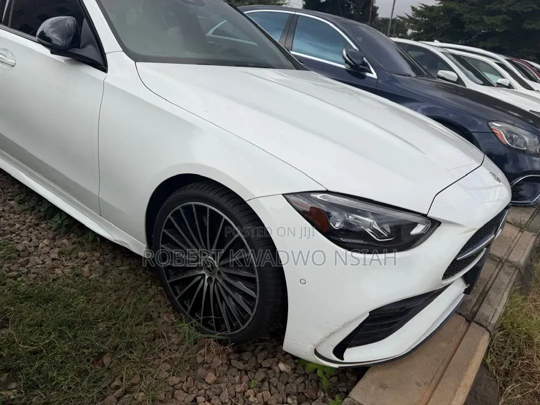 Mercedes-Benz C300 2022 White