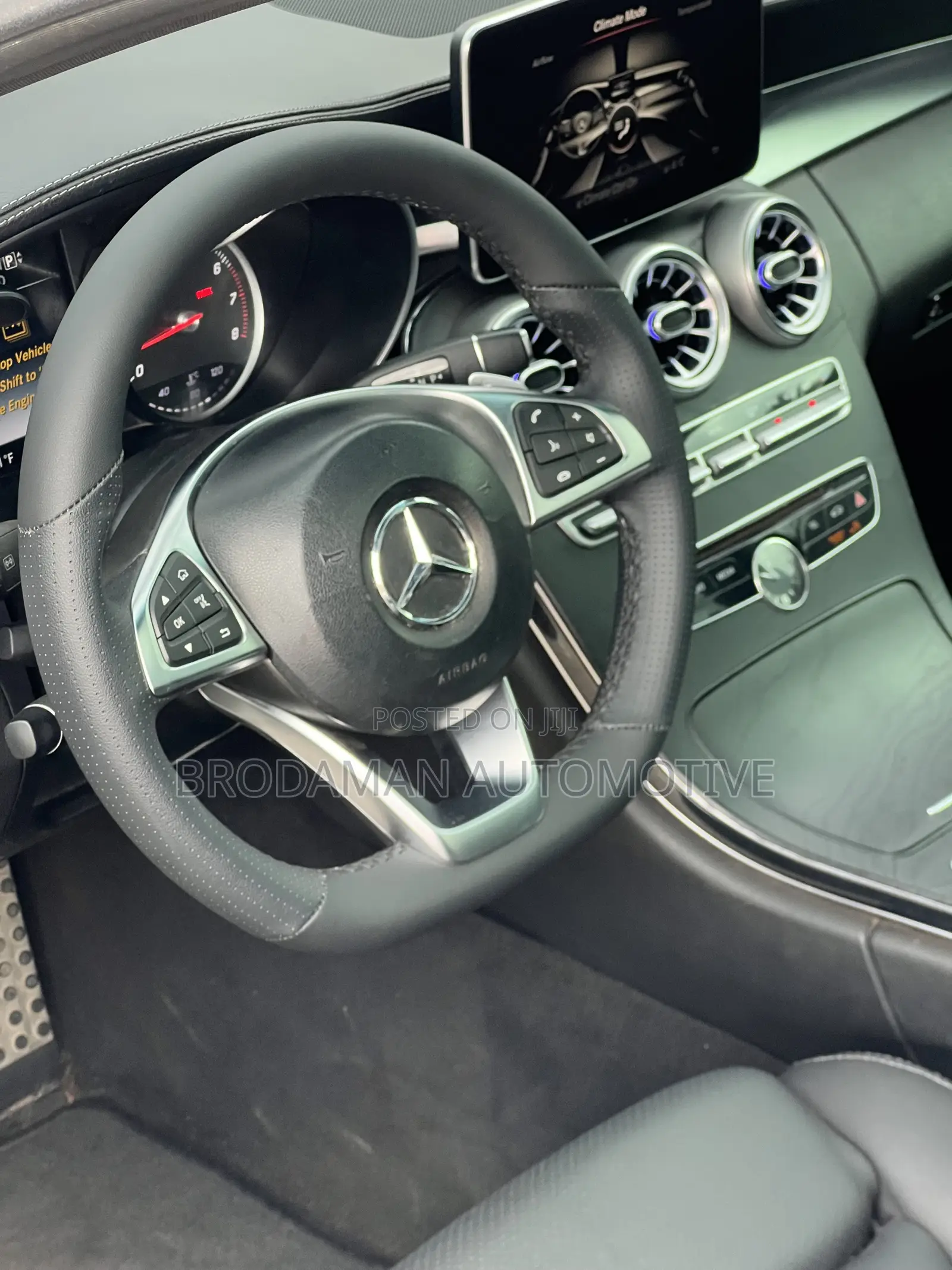Mercedes-Benz C300 Base 4dr RWD Sedan (2.0L 4cyl 7A) 2015 White