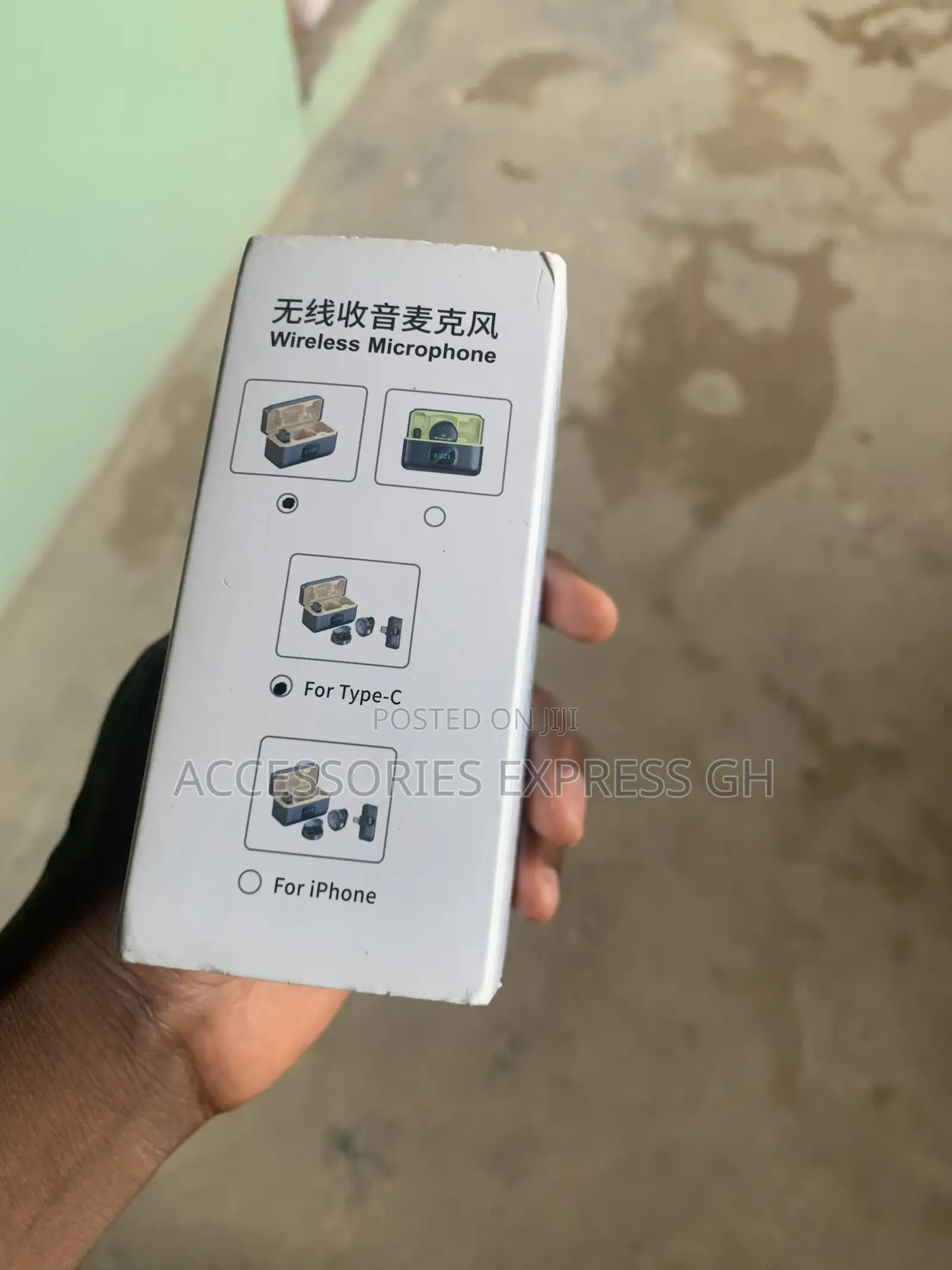 Wireless Lavalier Microphone