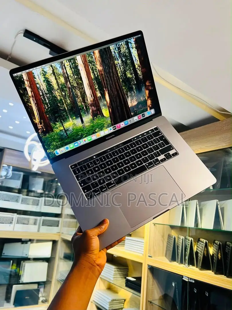 Laptop Apple MacBook Pro 2019 64GB Intel Core i9 SSD 1T