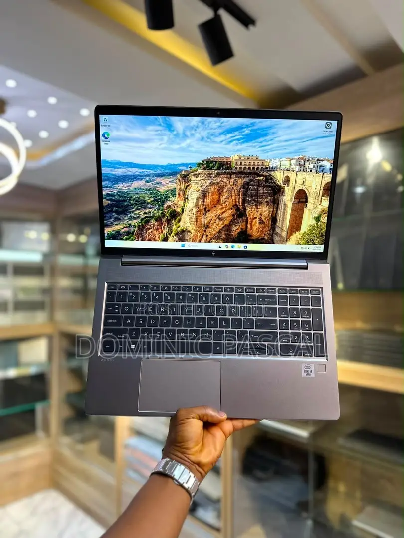 Laptop HP ZBook Power G7 16GB Intel Core i9 SSD 512GB