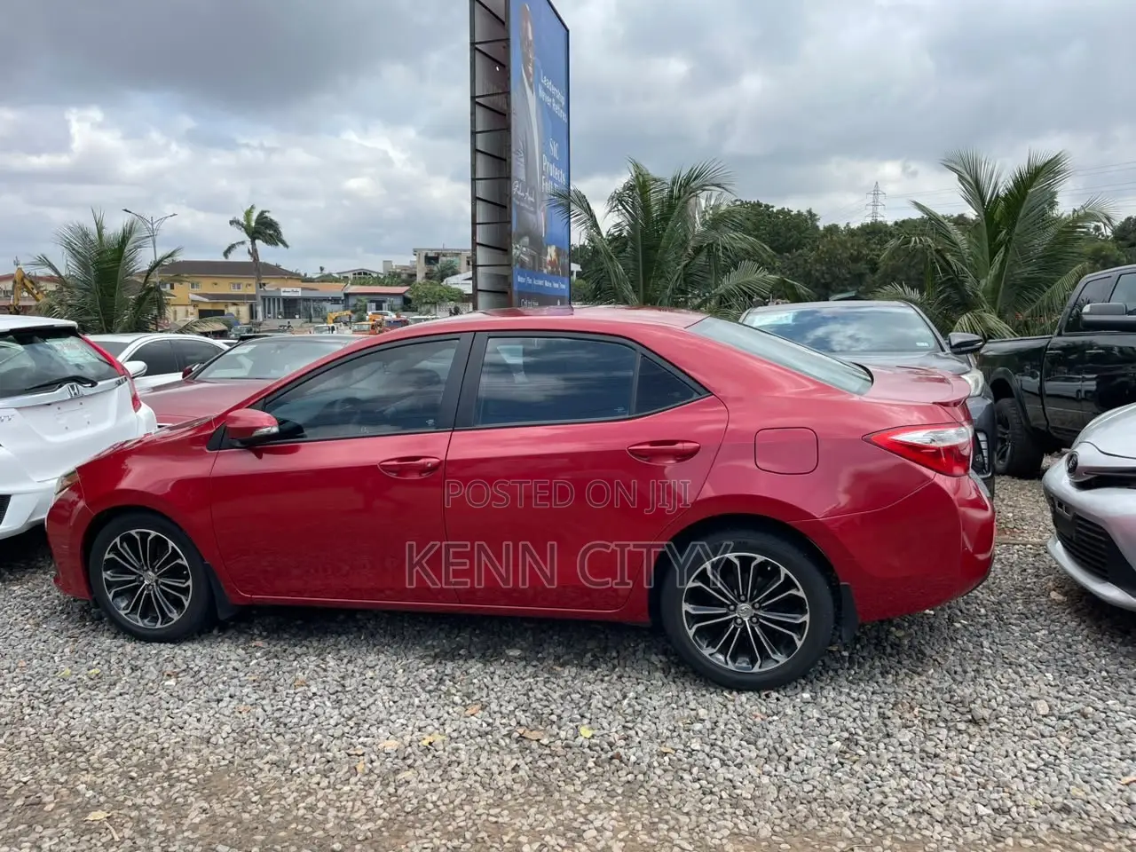 Toyota Corolla 2015 Red