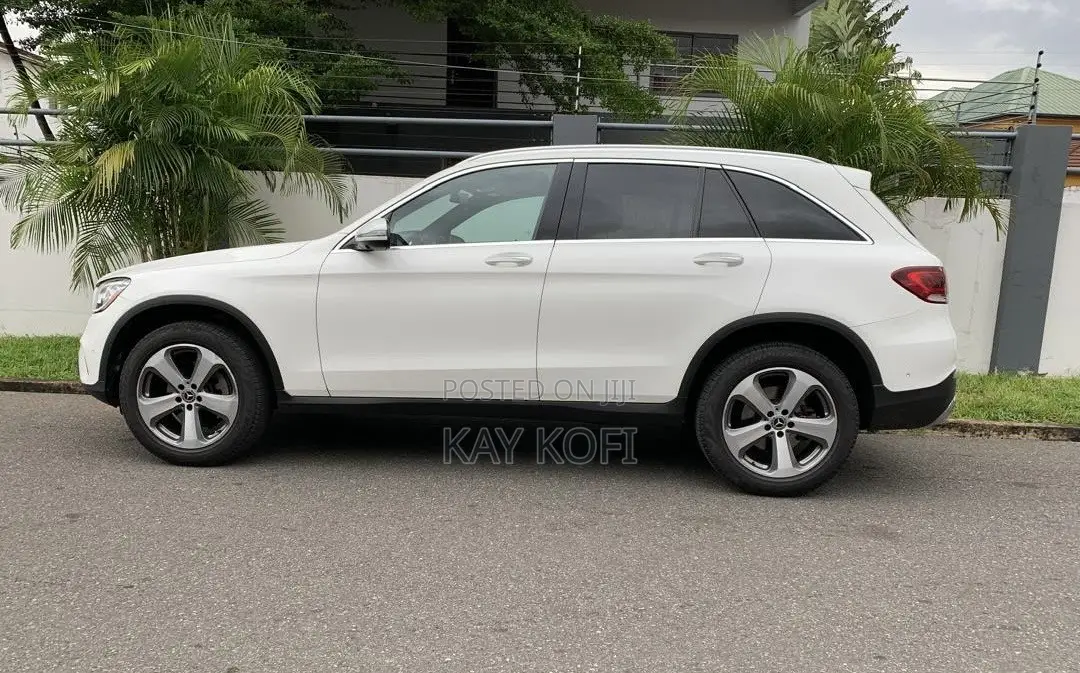 Mercedes-Benz GLC-Class 2022 White