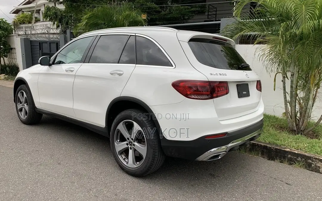 Mercedes-Benz GLC-Class 2022 White