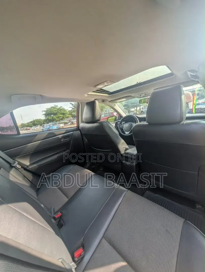 Toyota Corolla 2017 Red