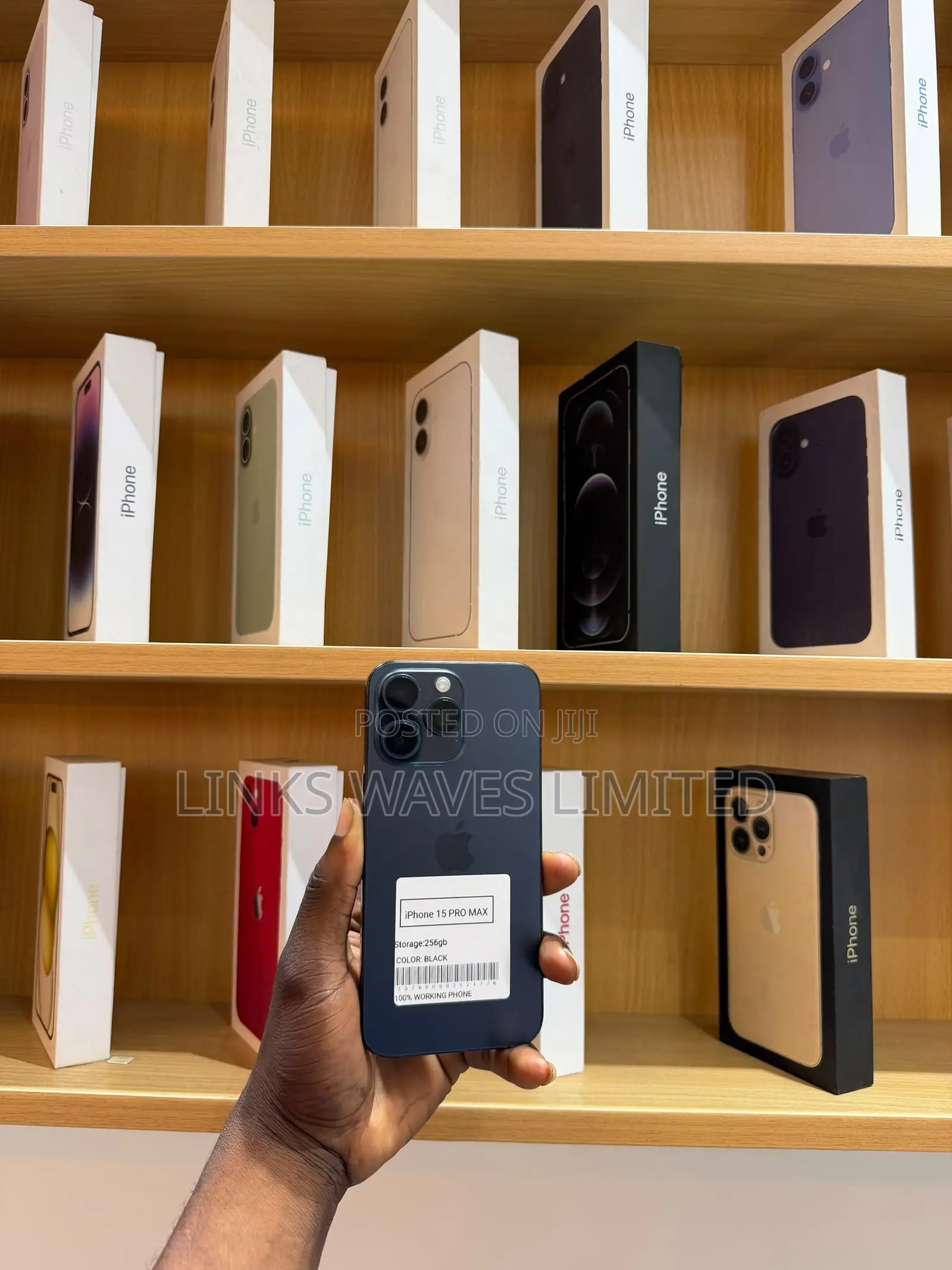 New Apple iPhone 15 Pro Max 256 GB Black