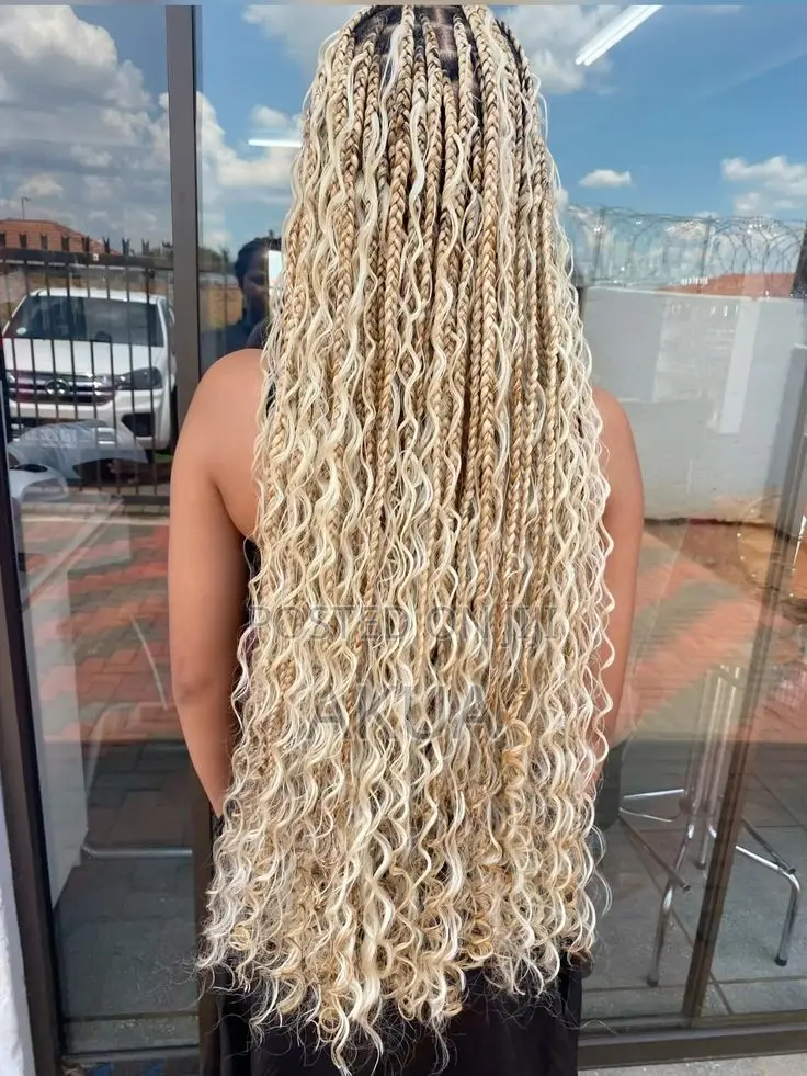 Long Blonde Non-Human Hair Extension Bundle-30 Inches
