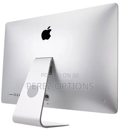 Desktop Computer Apple iMac 8GB AMD Ryzen 5 SSD 256GB