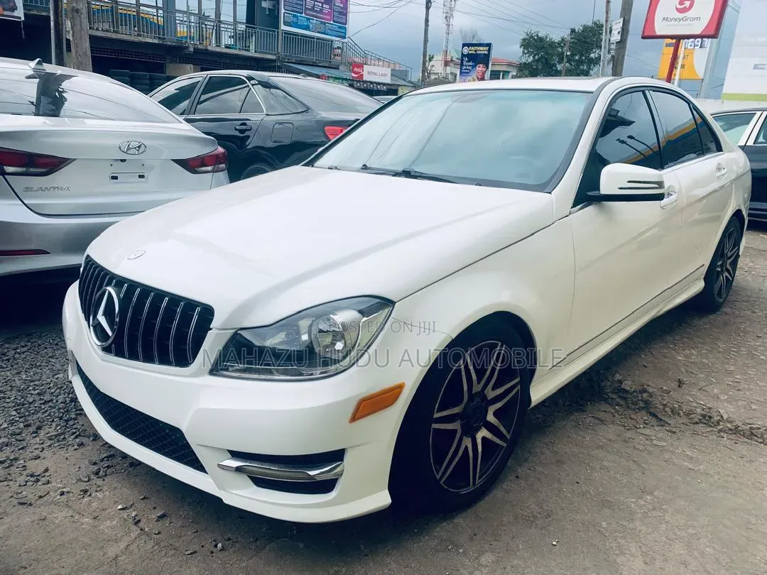 Mercedes-Benz C250 2014 White
