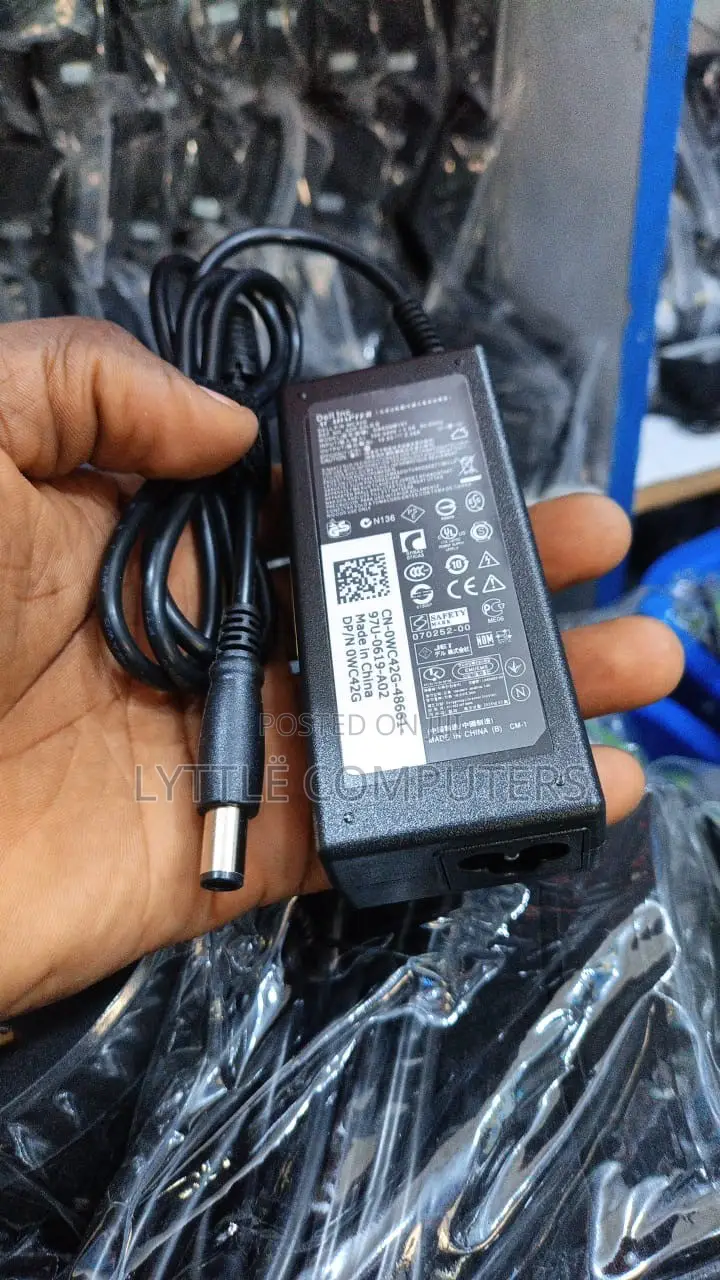 Dell Big Pin Charger