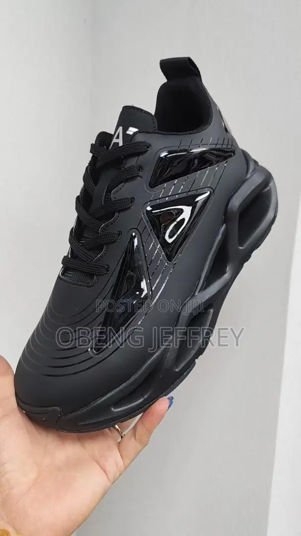 Original Emporio Armani Infinity Black