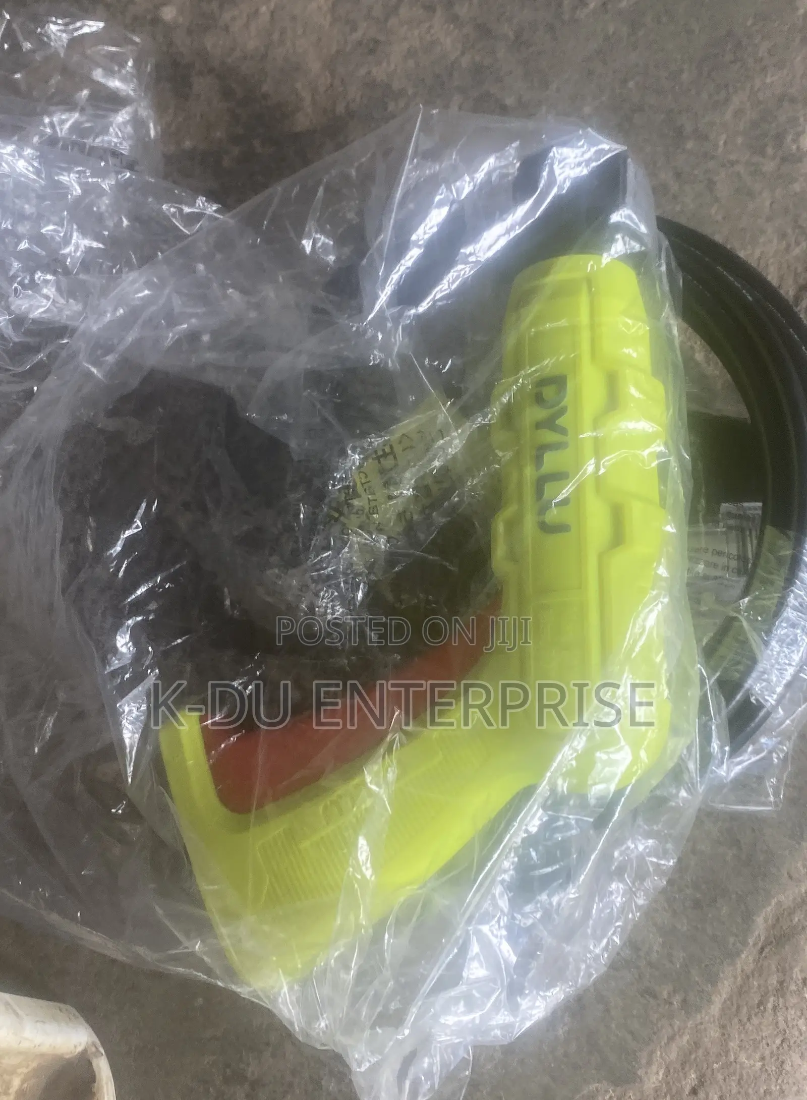 1200W Pressure Washer (Dyllu)