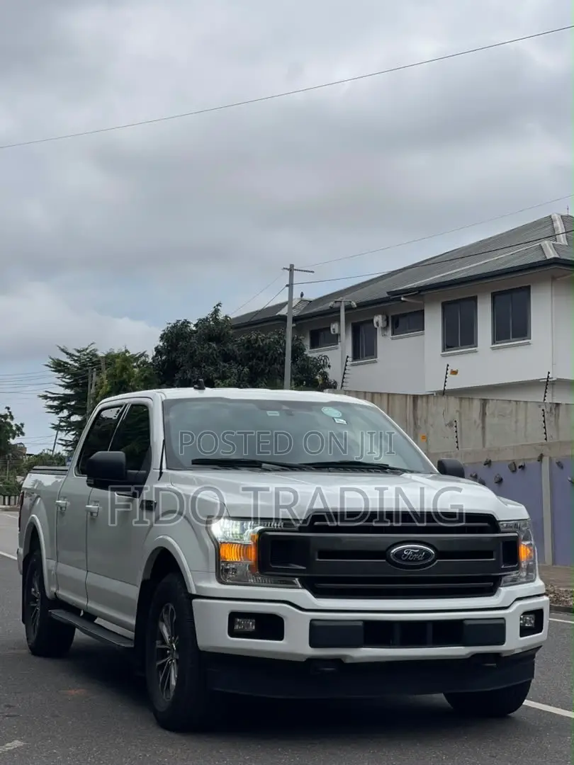 Ford F-150 XLT 4x4 Regular Cab Styleside 8 ft. box 141 in. WB 2019
