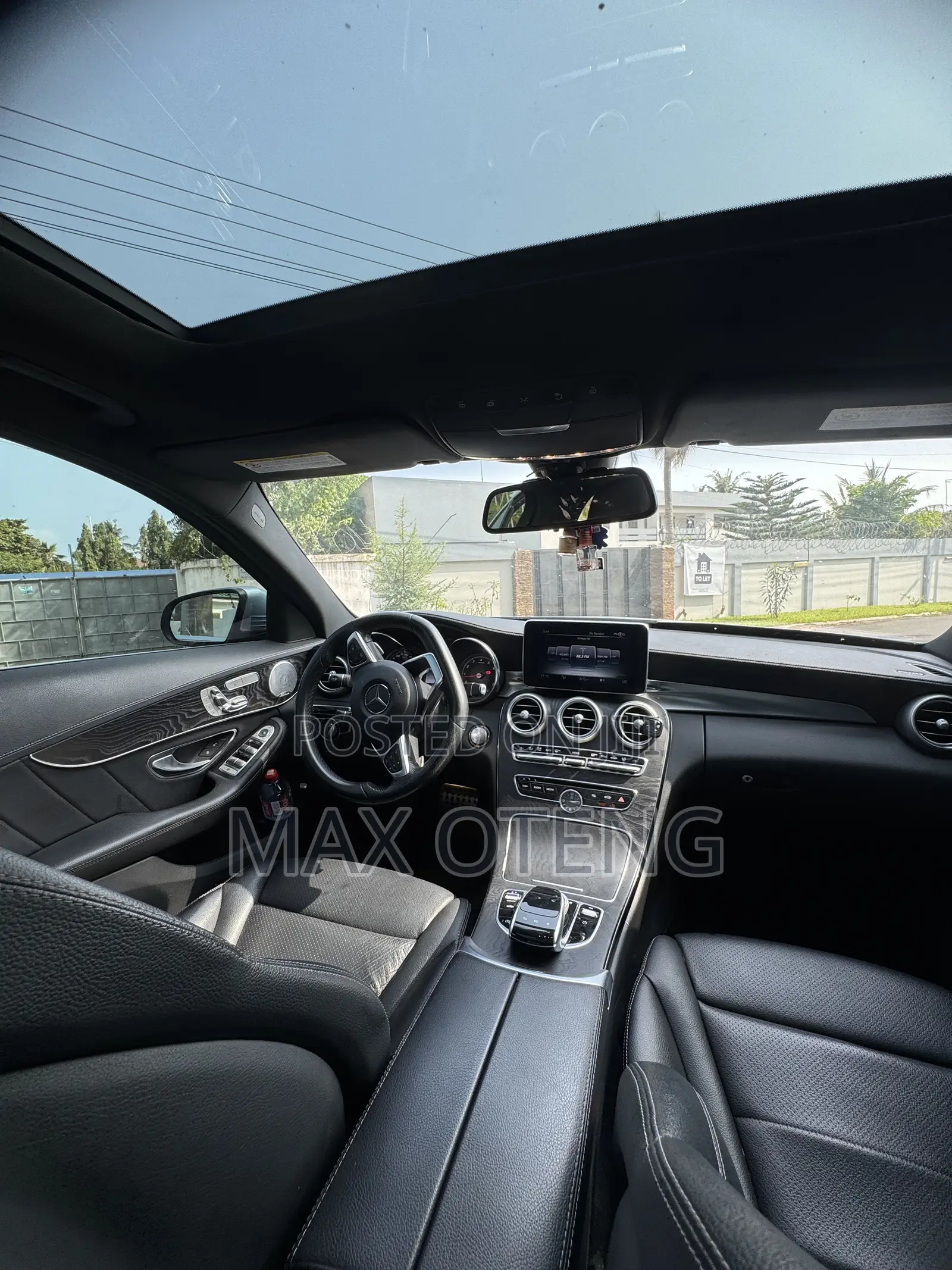 Mercedes-Benz C400 2016