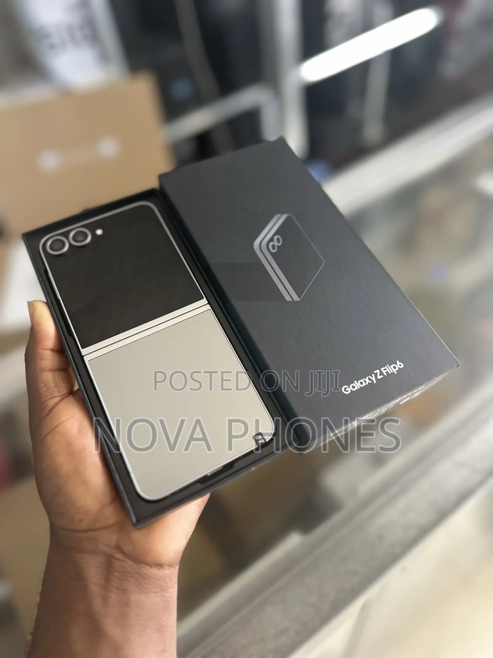 New Samsung Galaxy Z Flip6 256 GB Black
