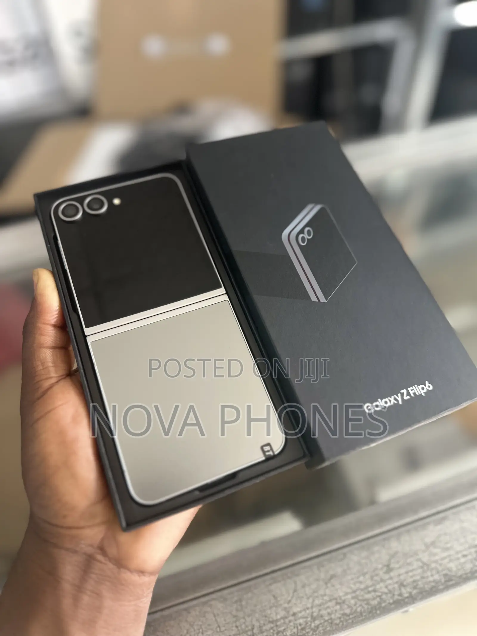 New Samsung Galaxy Z Flip6 256 GB Black