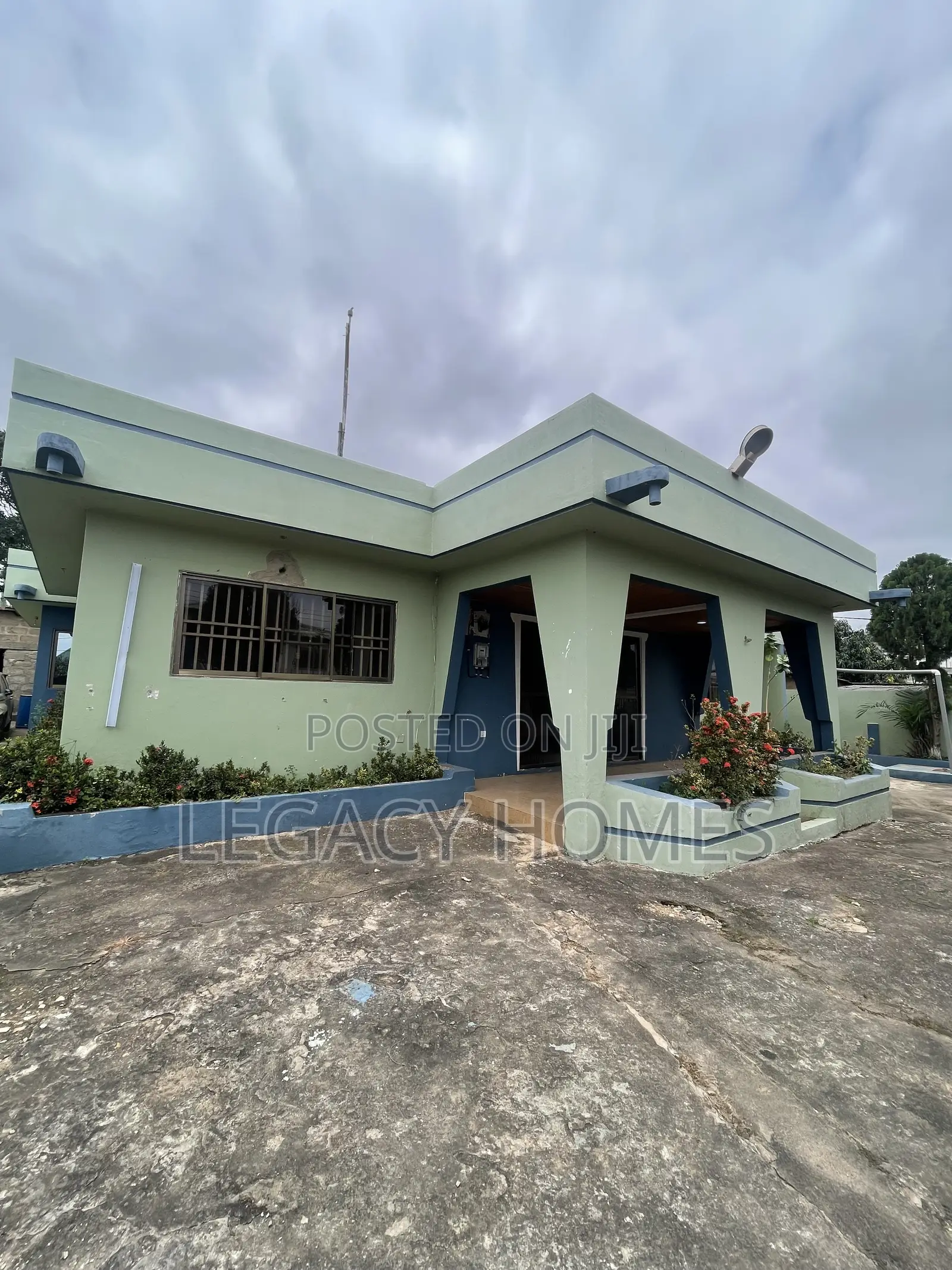 4bdrm House in Taifa, Station Area for rent