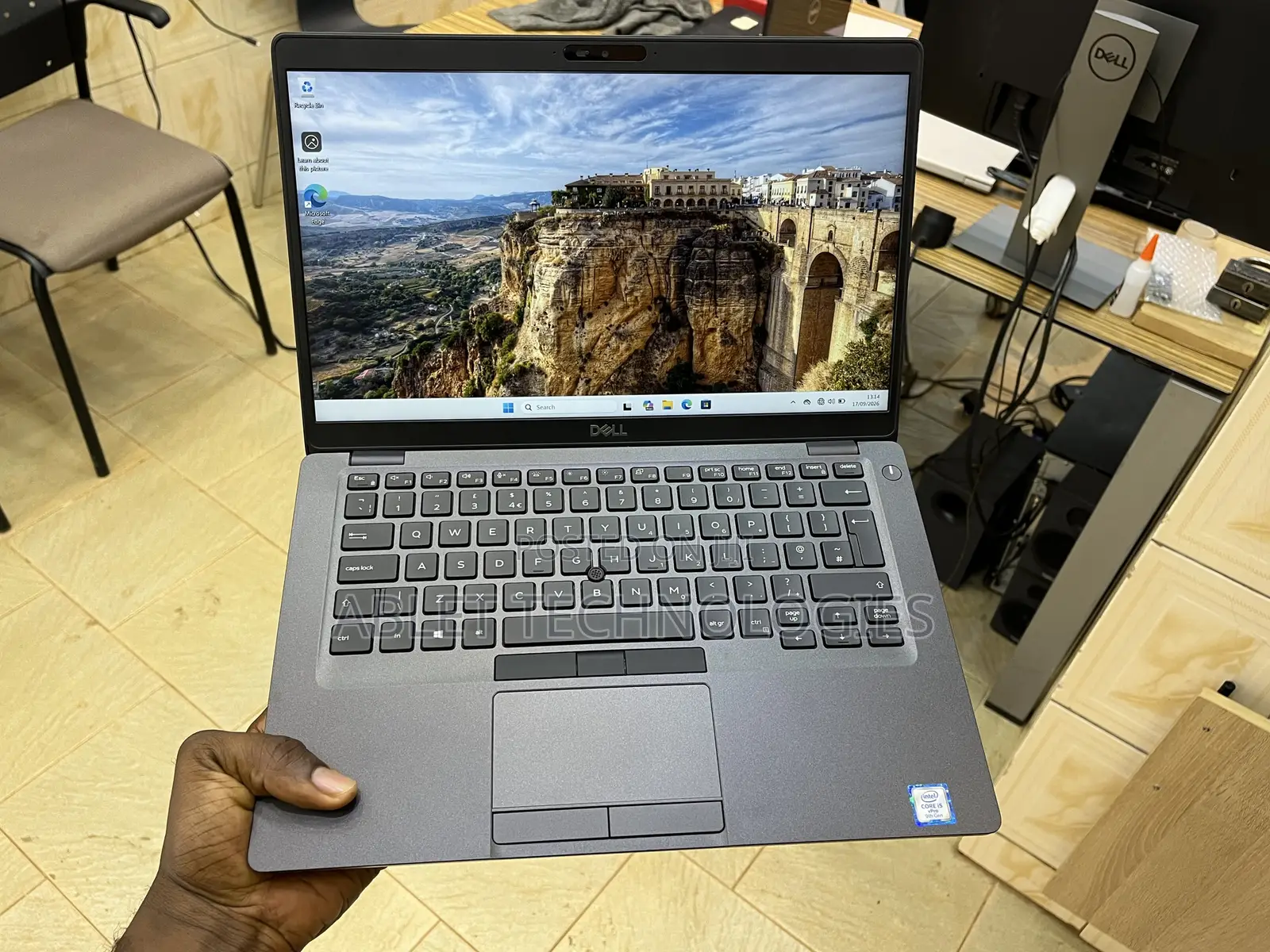 Laptop Dell Latitude 5401 16GB Intel Core i5 SSD 256GB