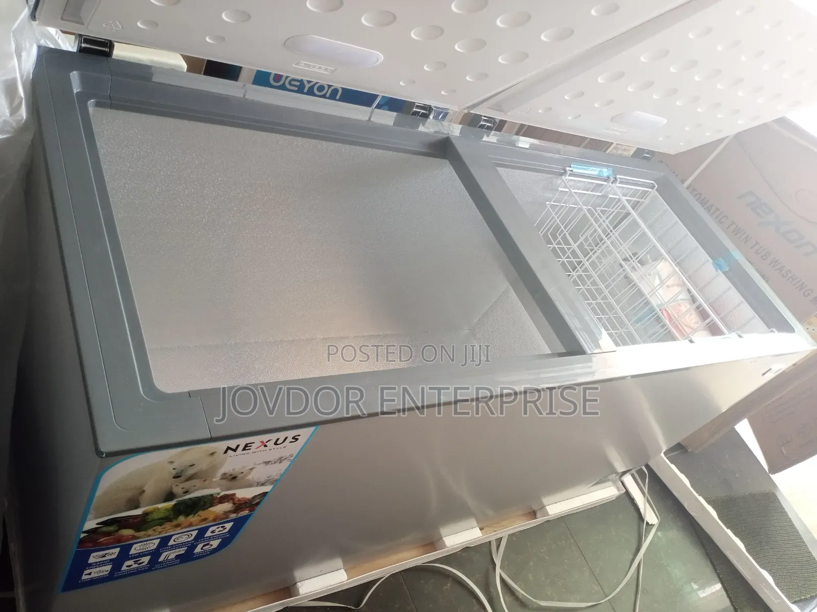 Nexus Double Door Chest Freezer (508litres)