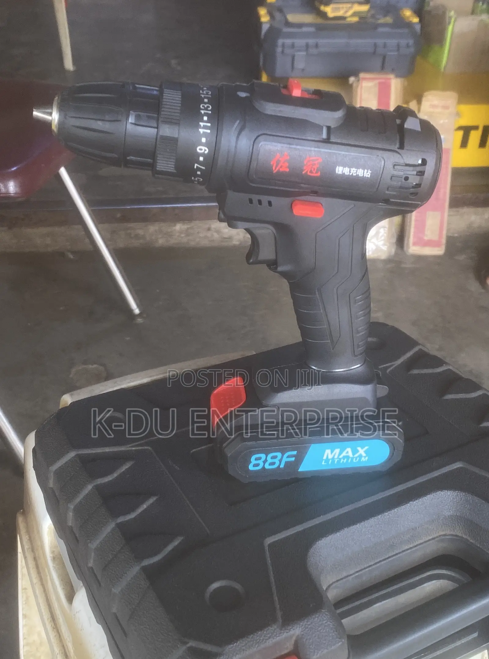 Cordless Drill 21V.(2batteries)