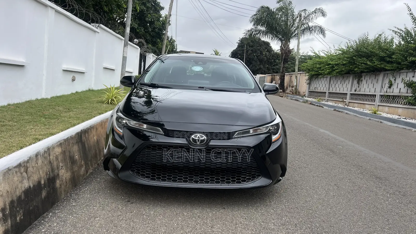 Toyota Corolla LE 2021 Black