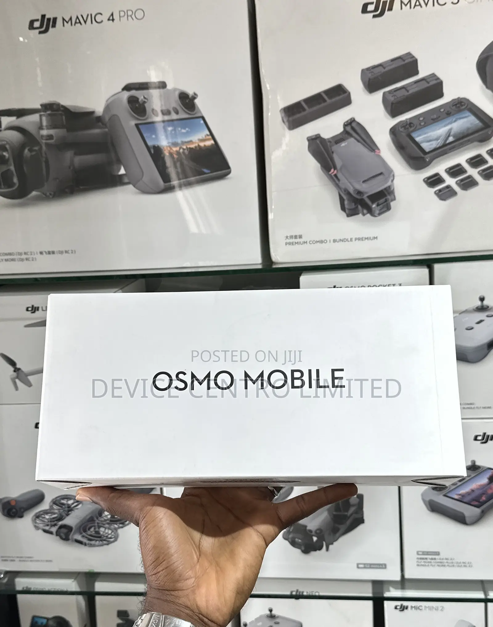 DJI Osmo Mobile 8P Creator Combo