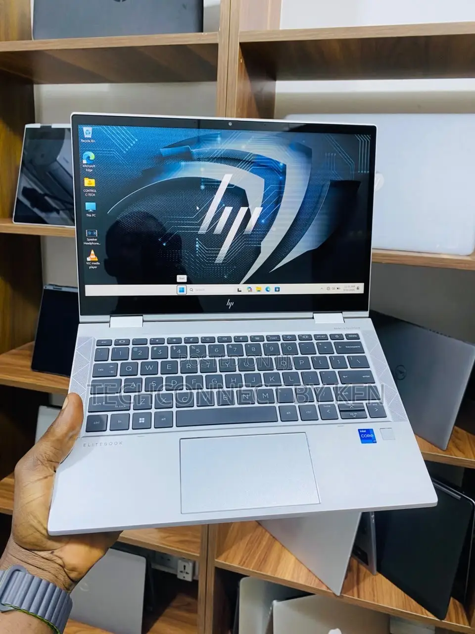 Laptop HP EliteBook 830 G8 8GB Intel Core i7 SSD 512GB