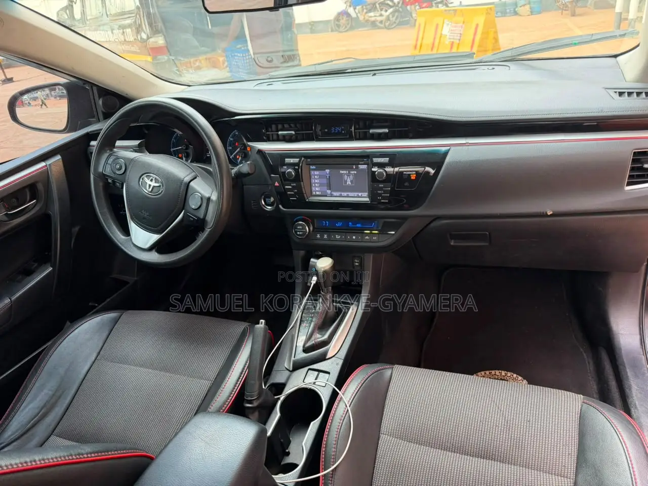 Toyota Corolla 2016 Black