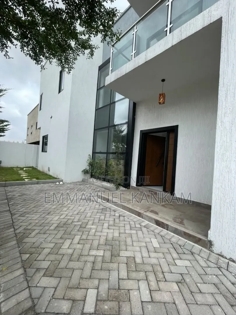 3bdrm House in Manet Court for rent