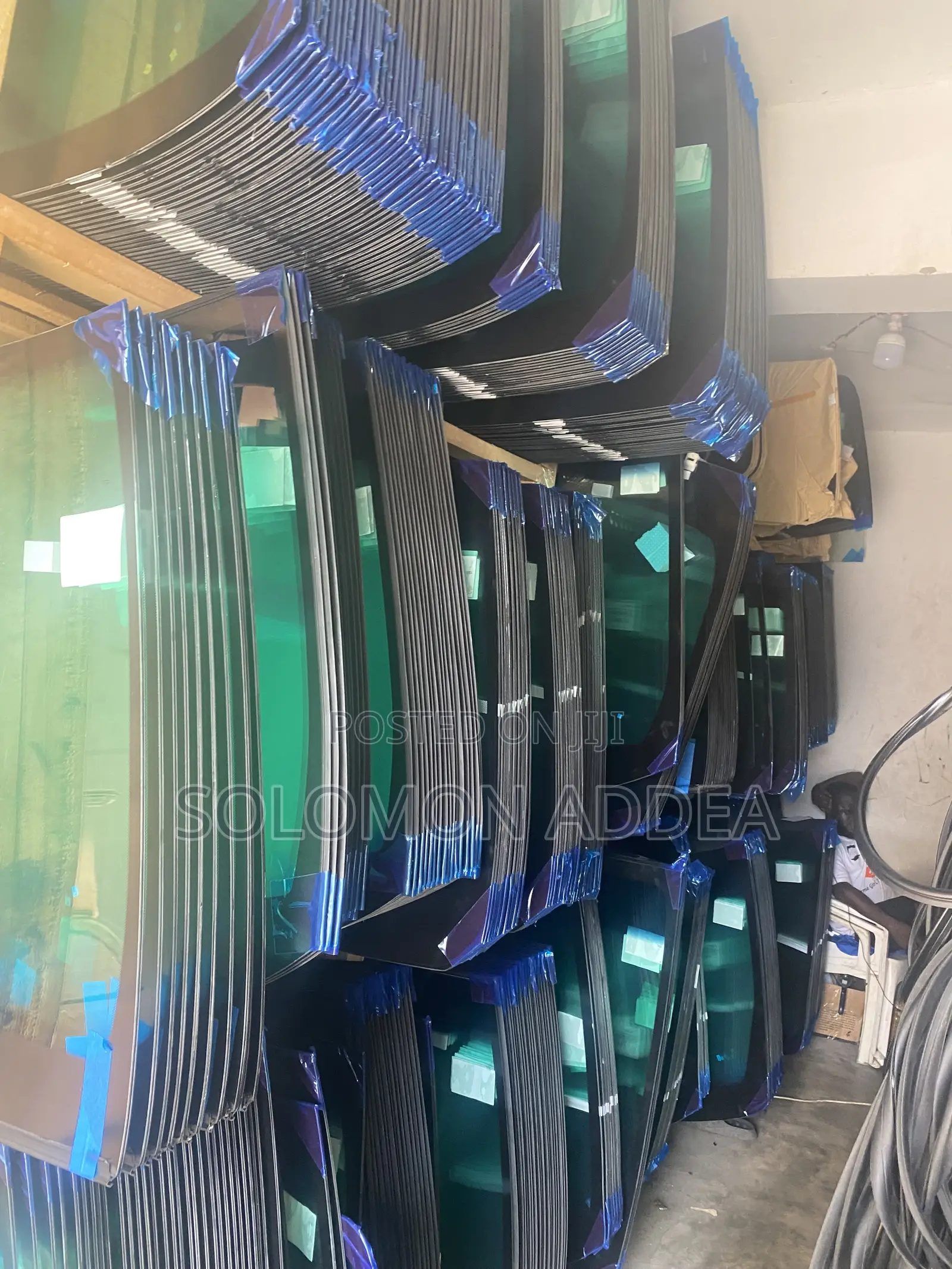 Home of Windscreen / Door Glasses for All Cars