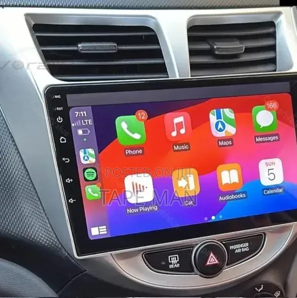Hyundai Accent Carplay