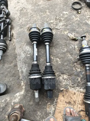 E Class/GLK/Gla/Gle/GLS/GLC/CLK/Cla/Cle/CLS/C300/Shaft Shocks Absorber