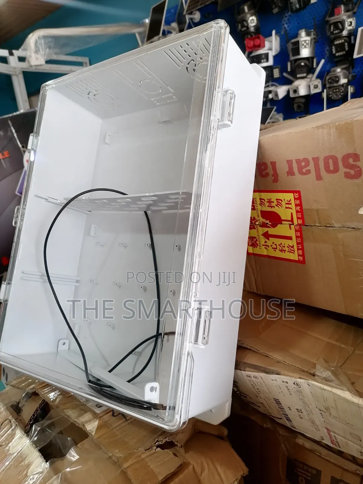 Outdoor Waterproof Electric and CCTV Cabinet (Size 345*133*145)