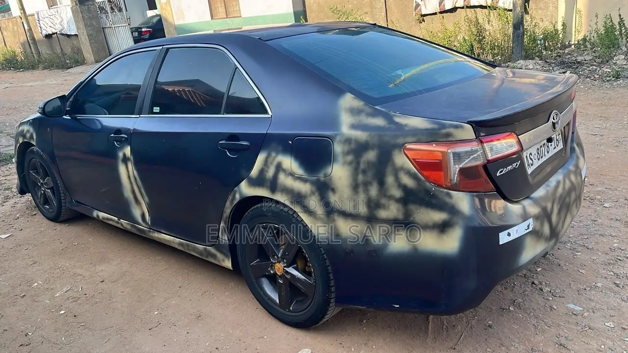Toyota Camry 2014 Blue