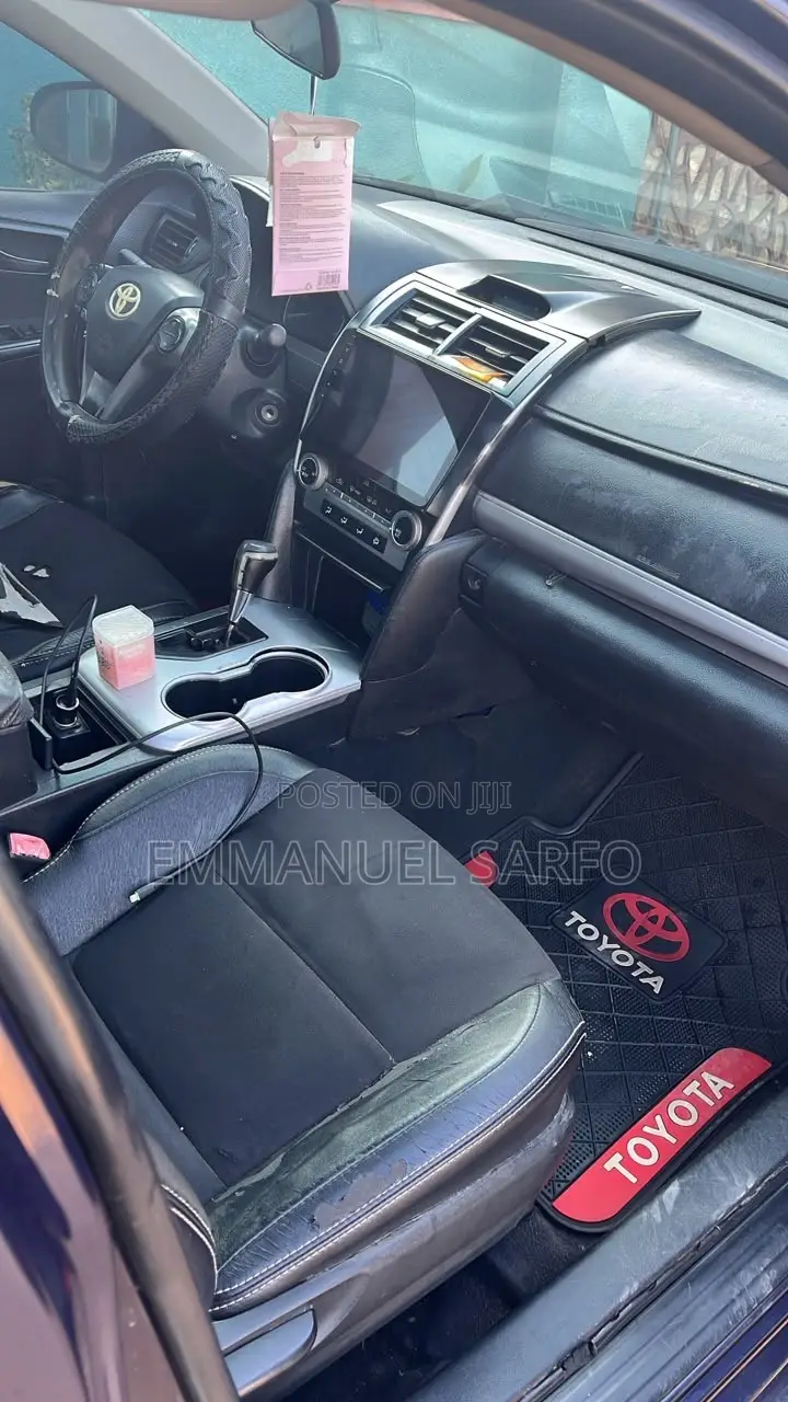 Toyota Camry 2014 Blue