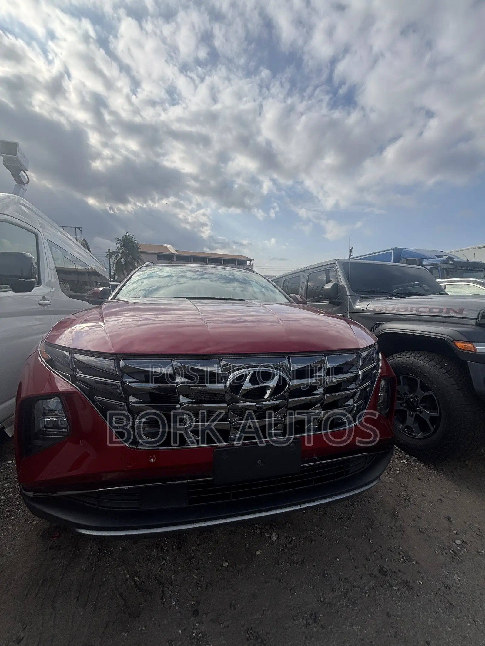 Hyundai Tucson 2024 Brown