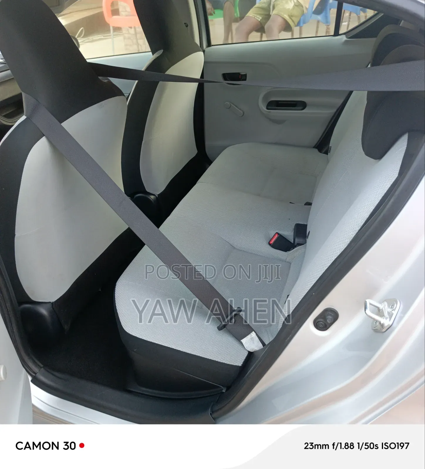 Toyota Aqua 2015 Silver