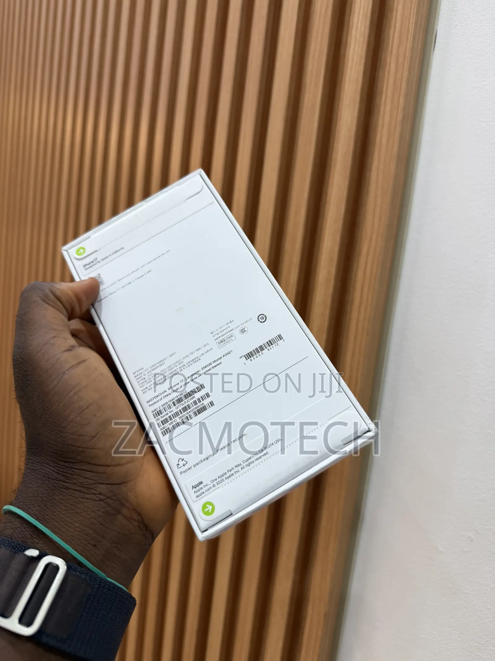 New Apple iPhone 17 256 GB