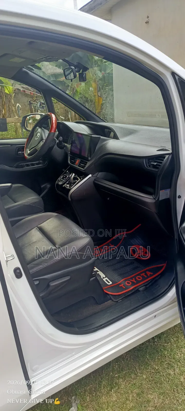 Toyota Voxy 2015 White